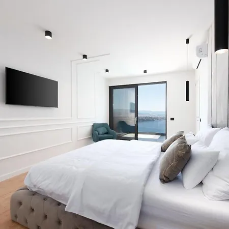 Ferienhaus Fur 8 Personen Und 2 In Opatija, Kvarner Bucht Gespanschaft Priorje-gorski Opatija