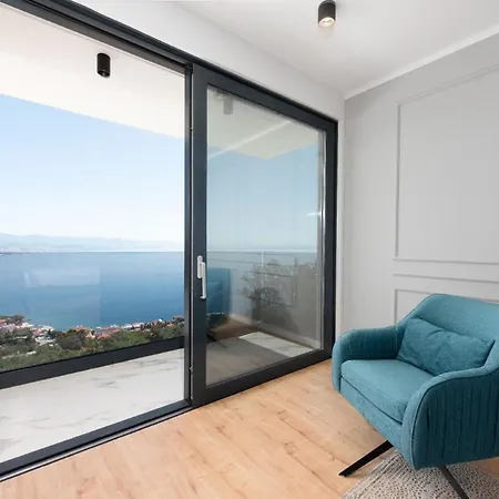 Ferienhaus Fur 8 Personen Und 2 In Opatija, Kvarner Bucht Gespanschaft Priorje-gorski Opatija